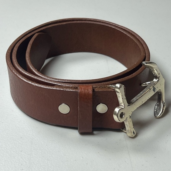 Vineyard Vines Size 30 Classic Brown Boat Anchor Clasp Buckle Belt - Picture 5 of 11